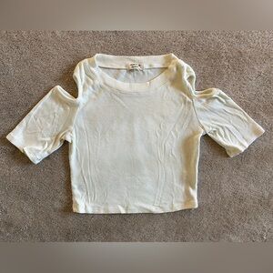 Heart Hips Cream Short Sleeve With Open Shoulder Crop Top